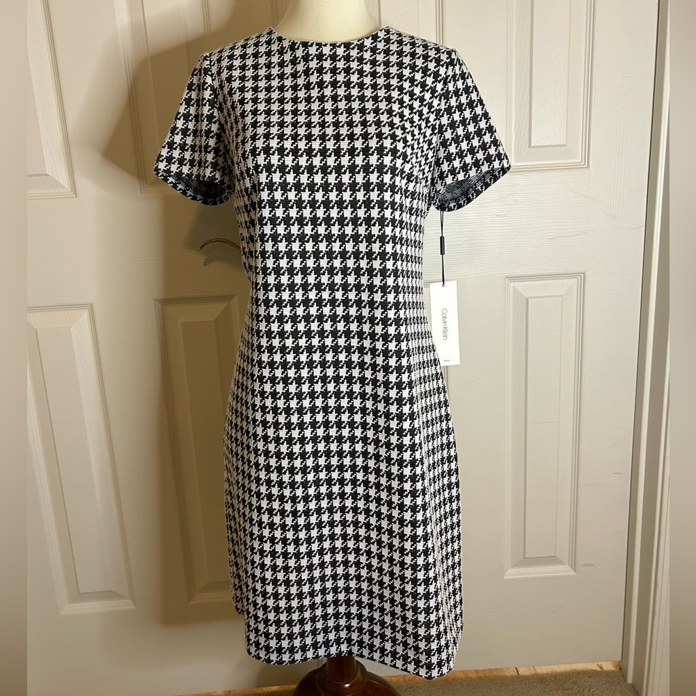 Midi houndstooth dress